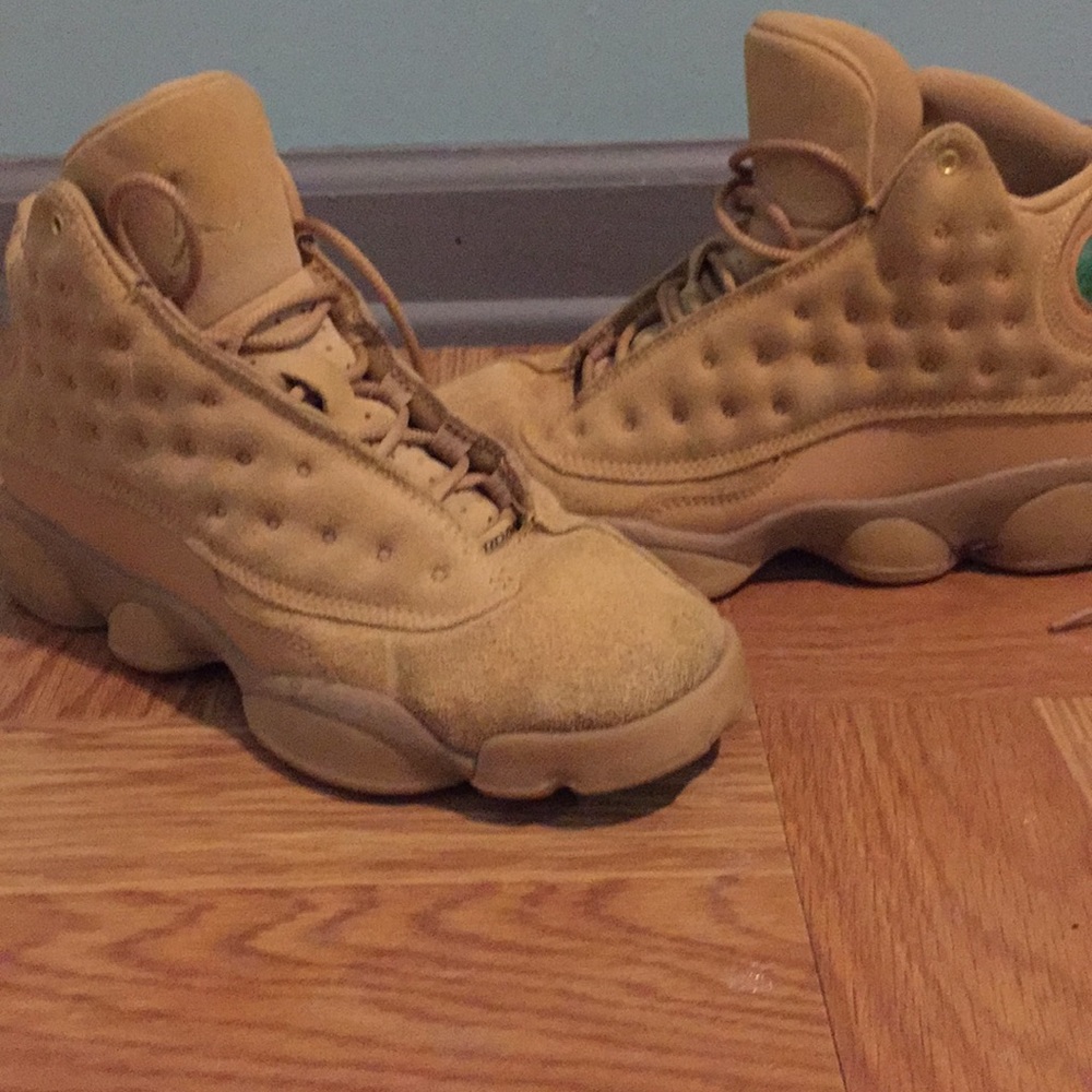 Nike retro boys shoes